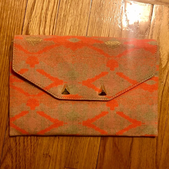 Stella & Dot Handbags - Stella & Dot Clutch